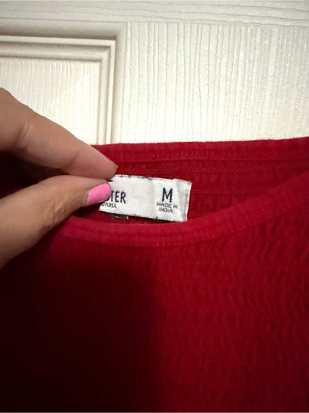Hollister Red Smocked Cropped Tank Top - Brand: - Picture 3 of 4